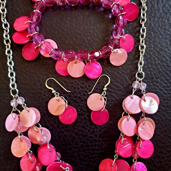Mother of Pearl Abalone Shell Dark and Light Pink Necklace Bracelet Earrings Set - Picture 5 of 9